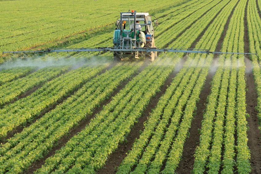 France remains neutral on glyphosate – Euractiv