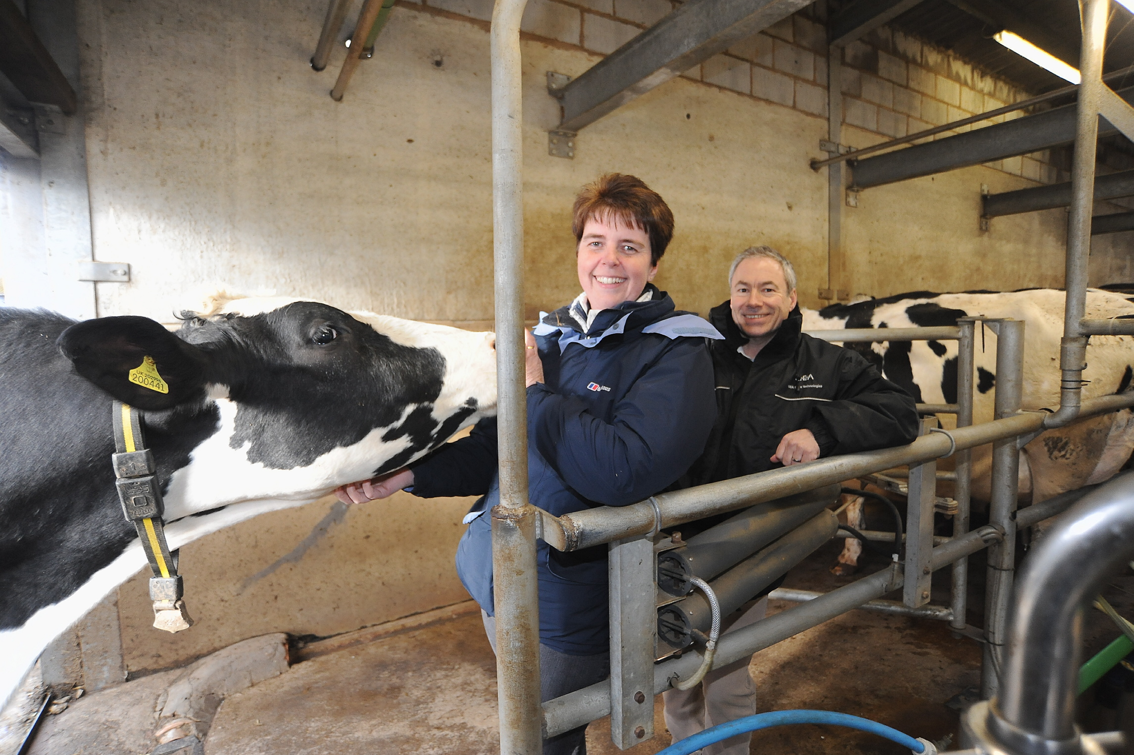 Kenilworth Show secretary Lizz Clarke with Dave Simmons from GEA Farm Technologies