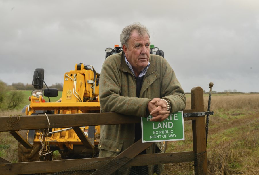 Jeremy Clarkson, as well as 2,000 farmers, had recently demanded a slash in rural regulation (Photo: Amazon Prime)