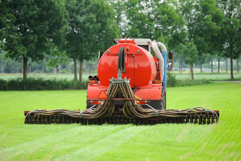 Farmers are being reminded by the Department of Agriculture (DAERA) of the importance of following slurry spreading rules