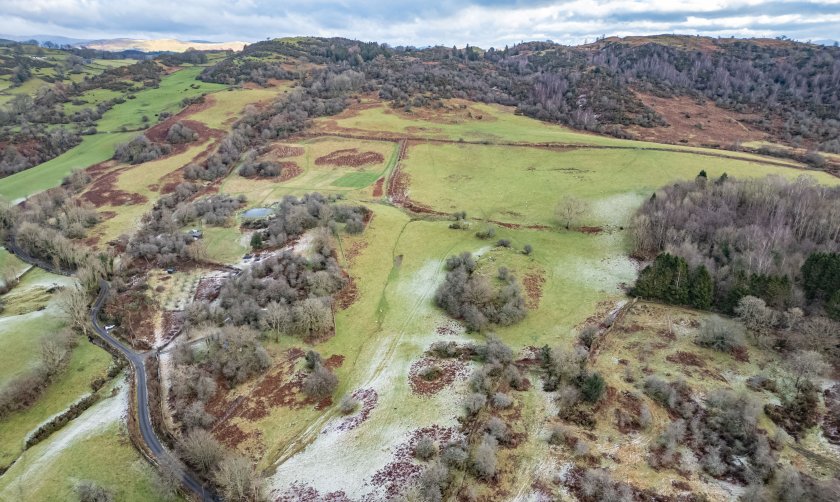 The land benefits as grazing and mowing grassland for livestock farming, but there is also suitability for environmental schemes