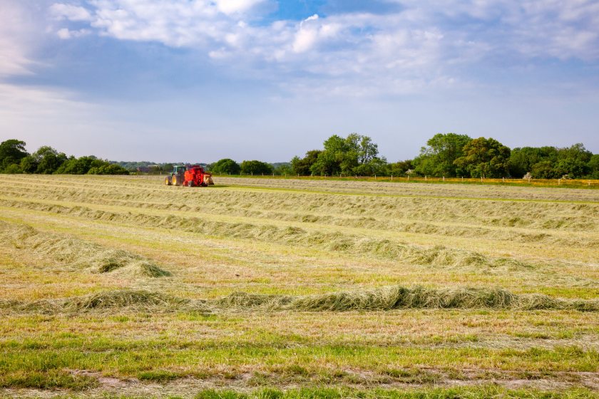 Nearly half of farmers take just 2-5 nights away from the farm during the entire calendar year