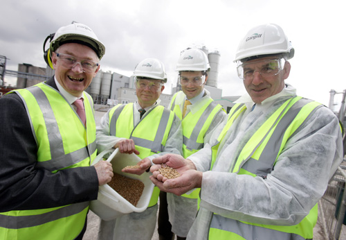 Left to right, Martin Douglas,  Gary Gagen, NFU Chief Arable Adviser and Richard Reeves, 